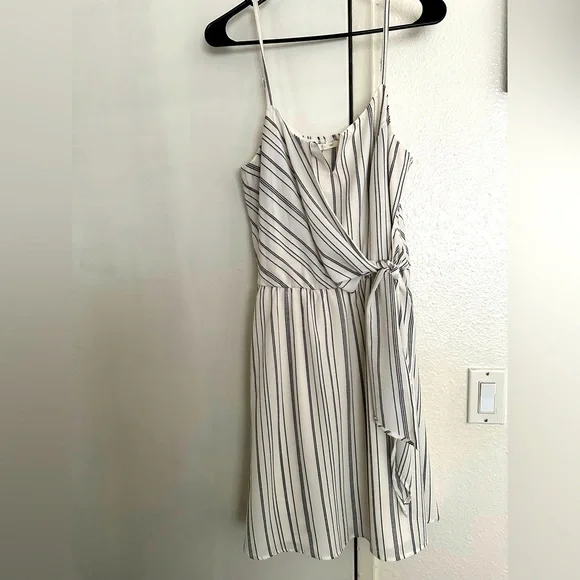 Maurice’s Size Large striped spaghetti strap midi dress - Picture 1 of 3